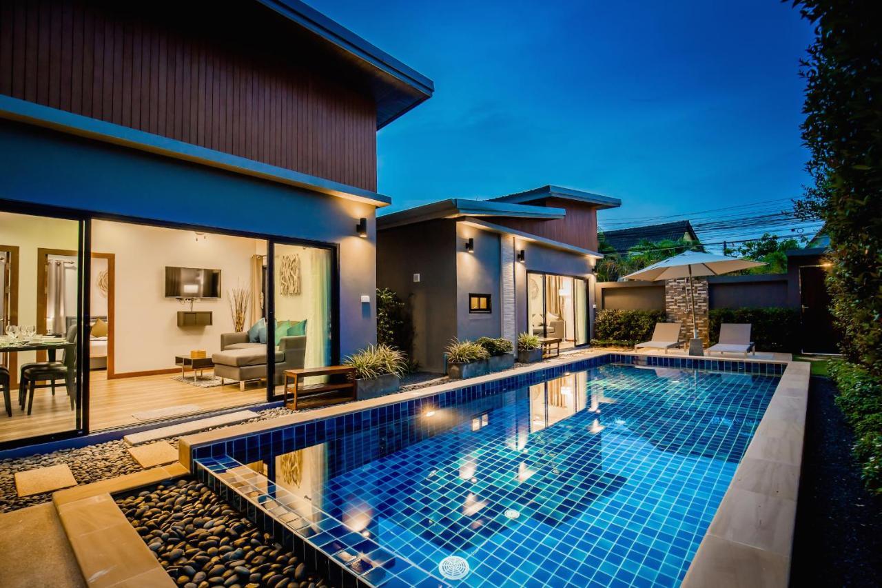 The Sister Pool House