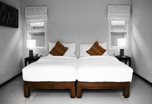 Two Oriental Style Layan * Phuket