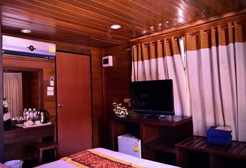 Resort Phuket Siray Hut