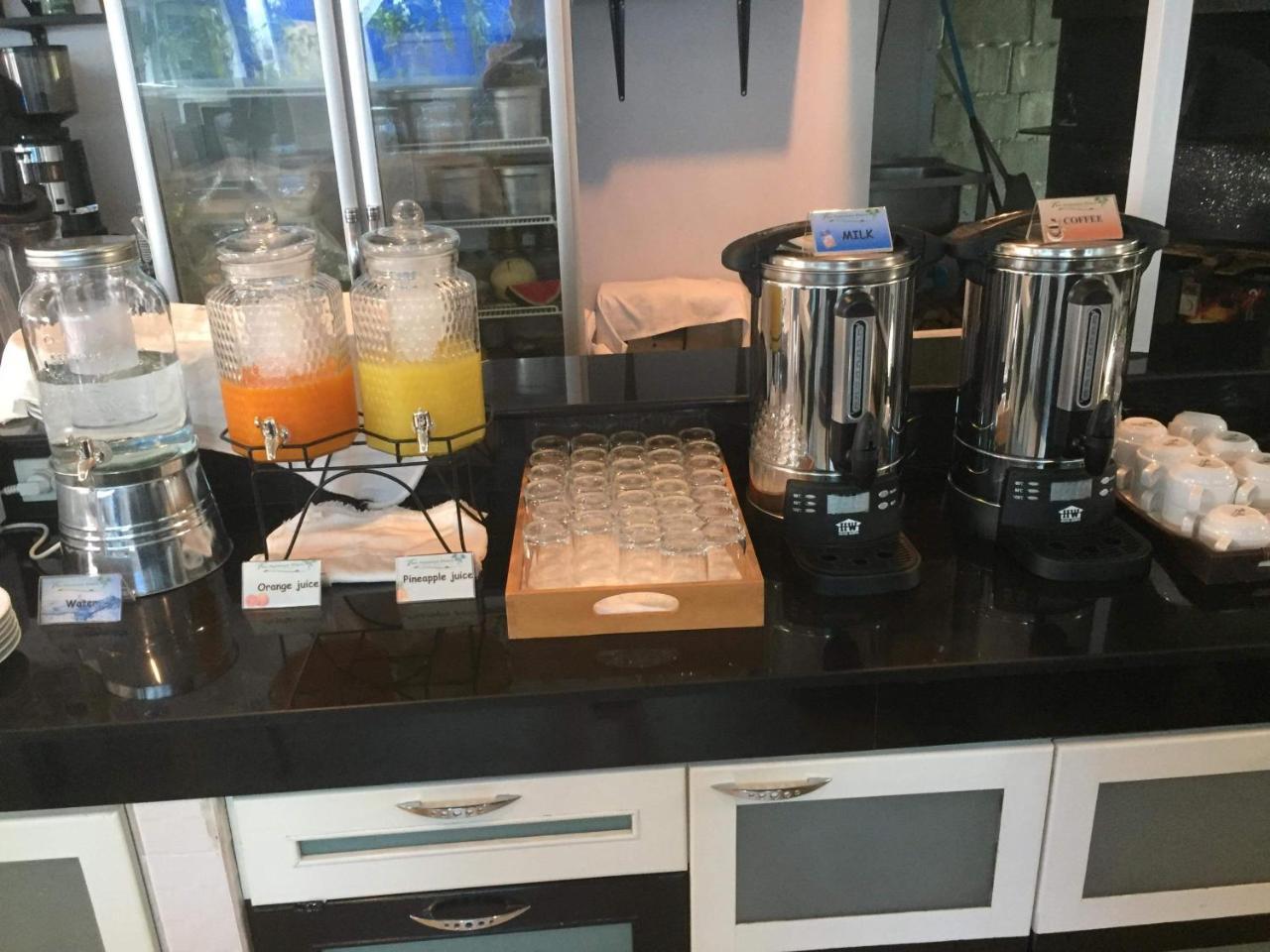 The Mareeya Place Guest house 2*