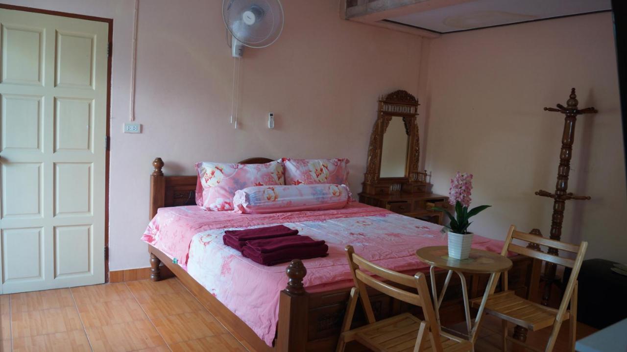 Kata Apartment *