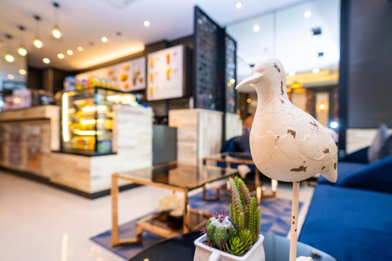 Hotel Dsure Phuket 4*