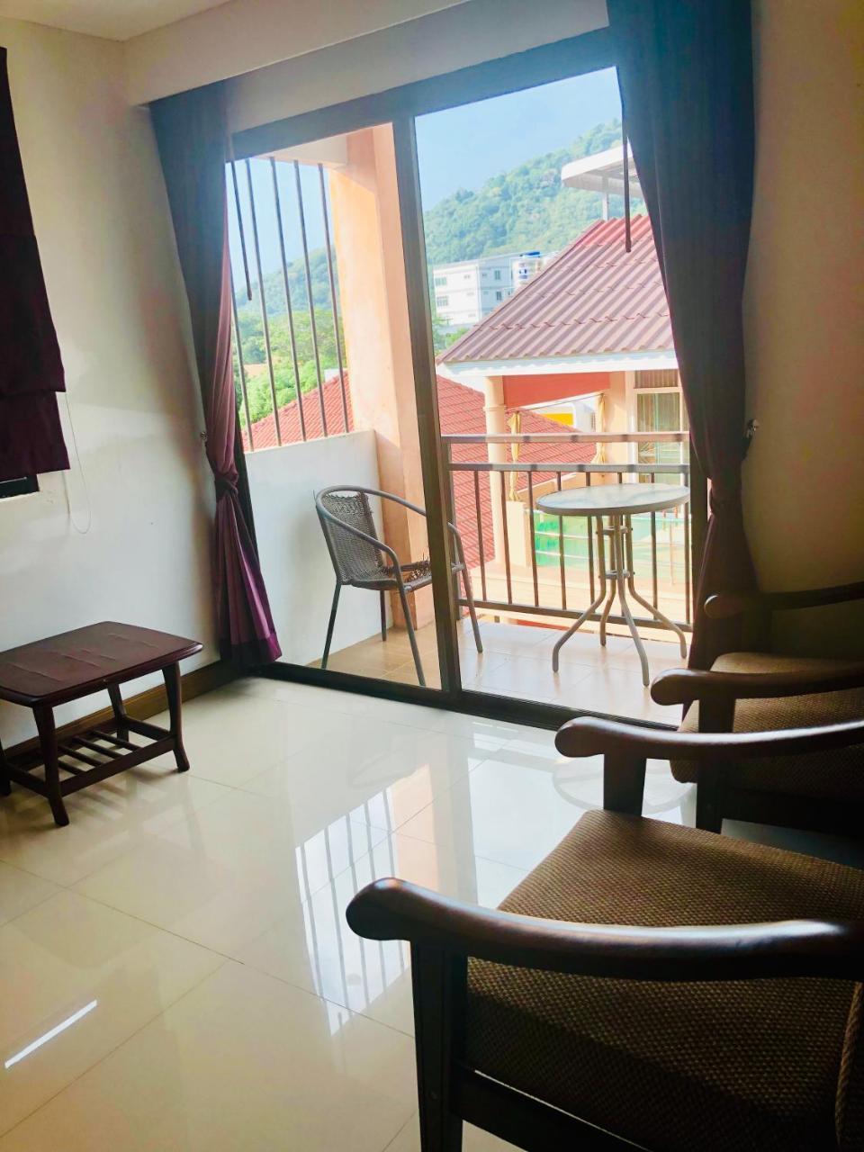 Hotel Kata Love
