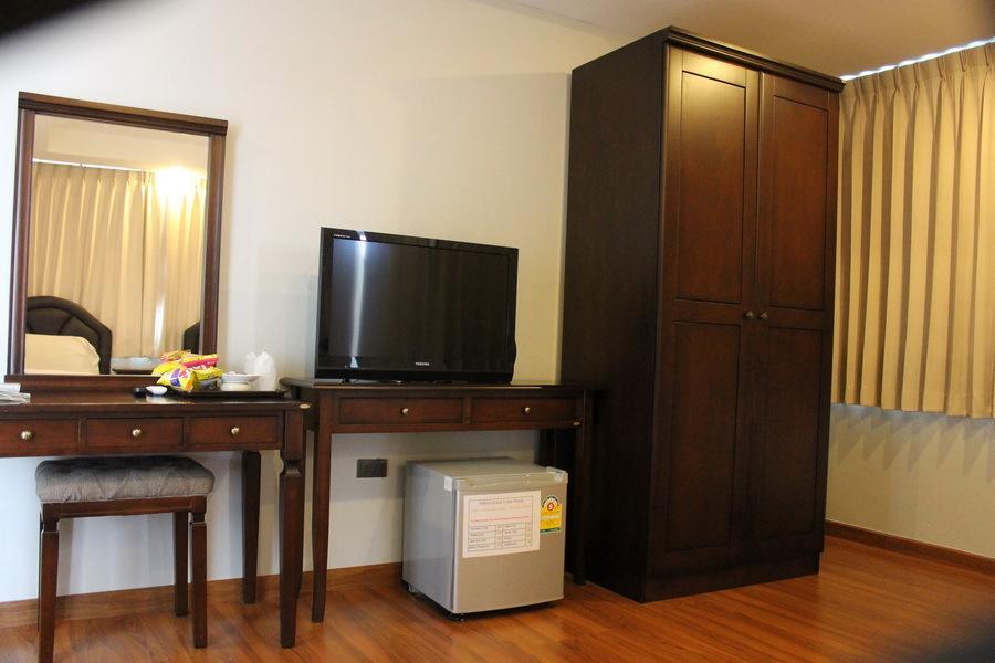 Triple Rund Place Hotel Patong