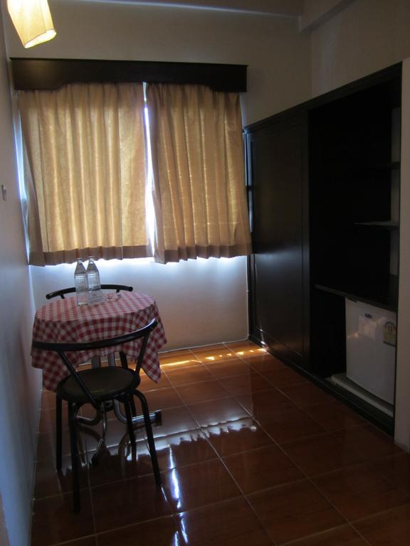 Rome Place 3*