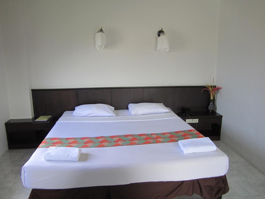 Rome Place Hotel 3*