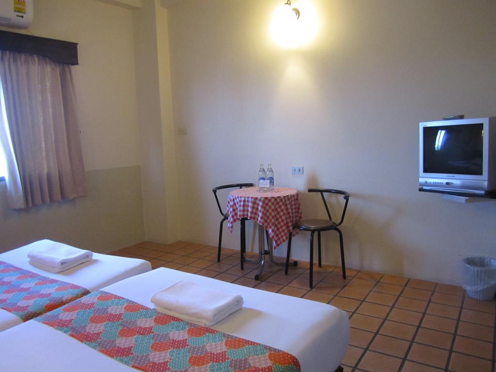 Rome Place Hotel
