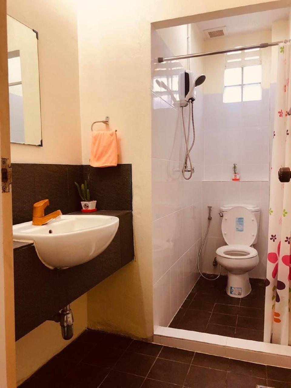 Hostel Ok Phuket *