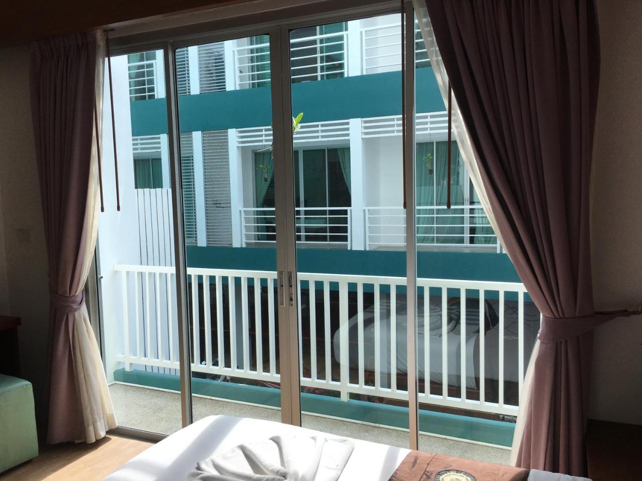 Hotel Freedom Kata Beach (Phuket)