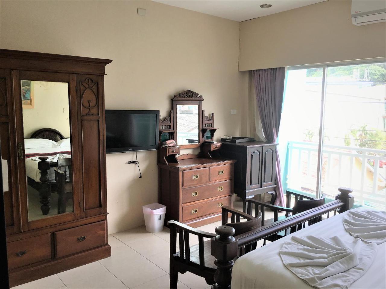 Hotel Freedom 2*