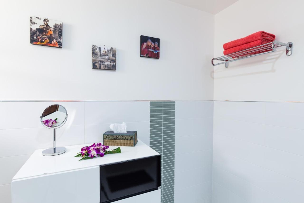 Apartment Butterfly House