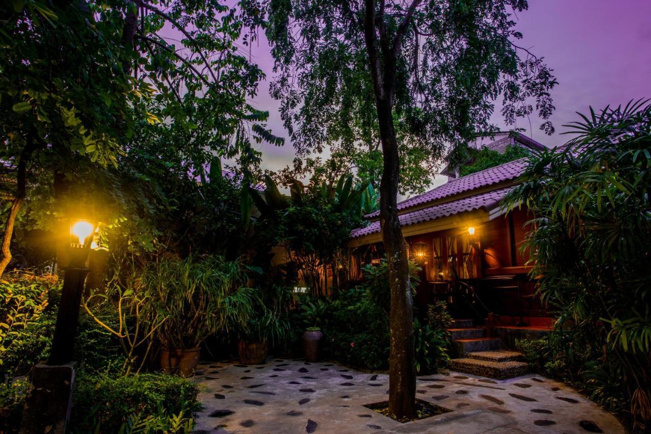 Hotel Kata