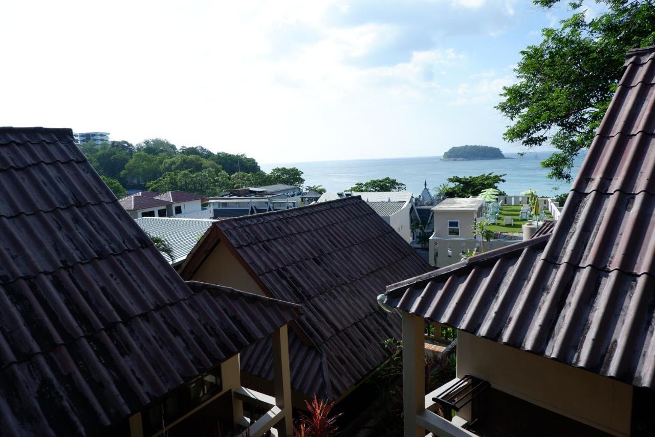 Kata Beachwalk And 3*