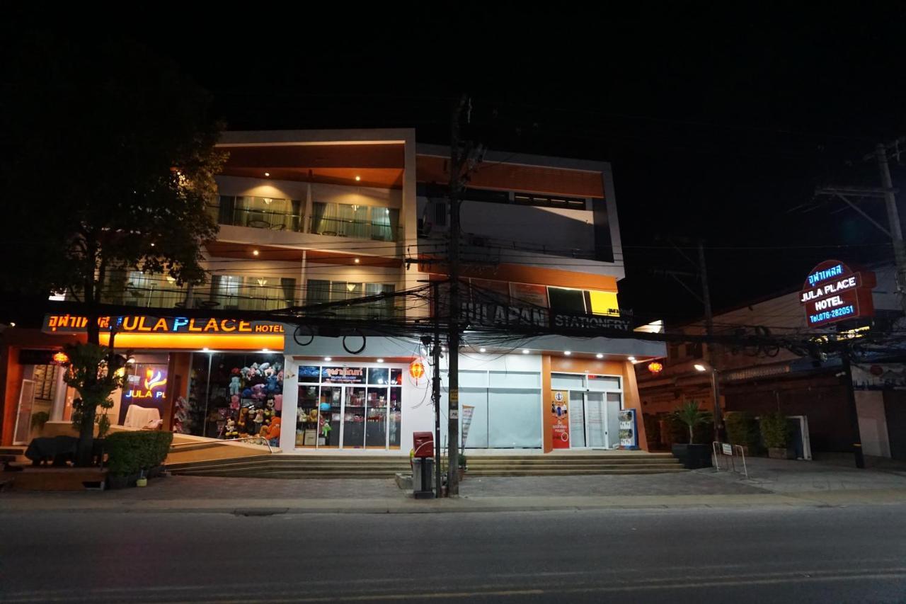 Jula Place Hotel
