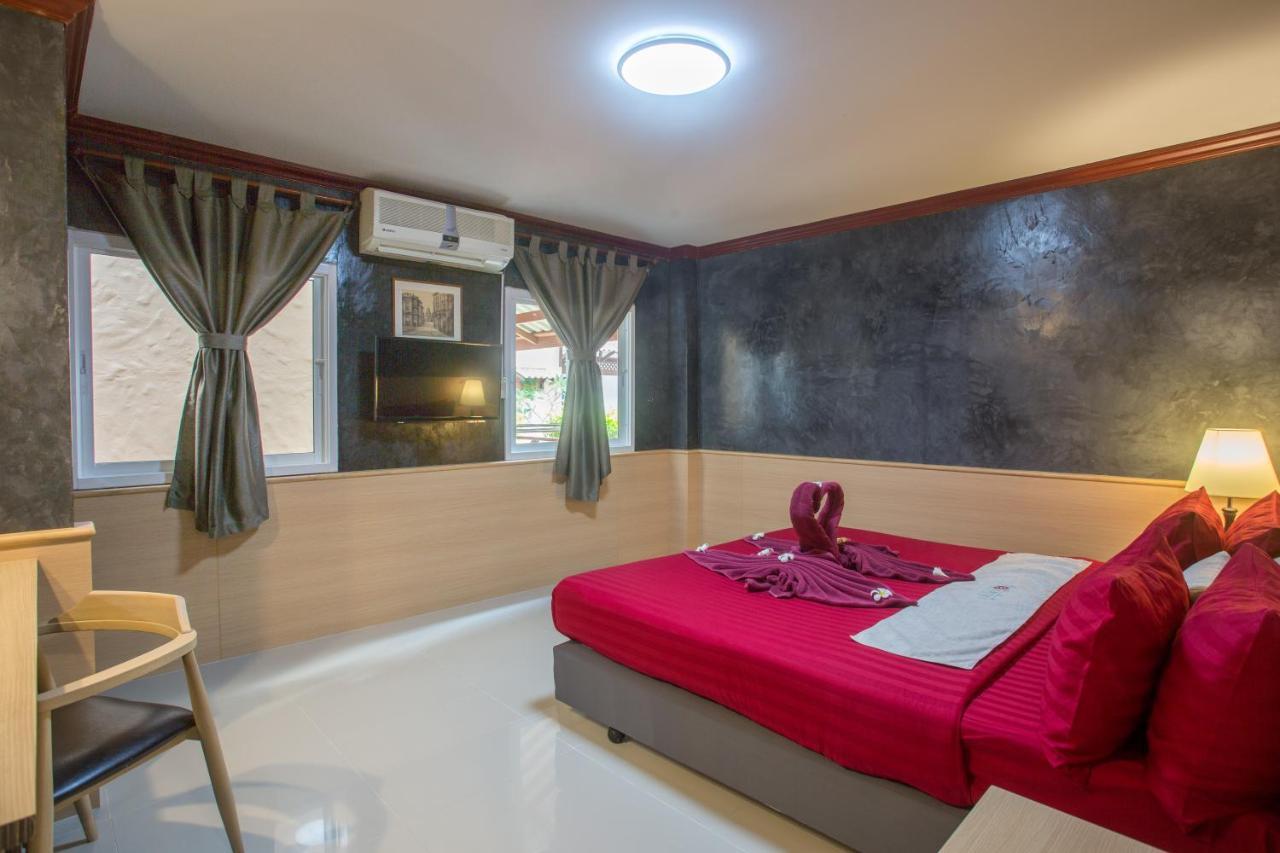 Kata 3* Phuket
