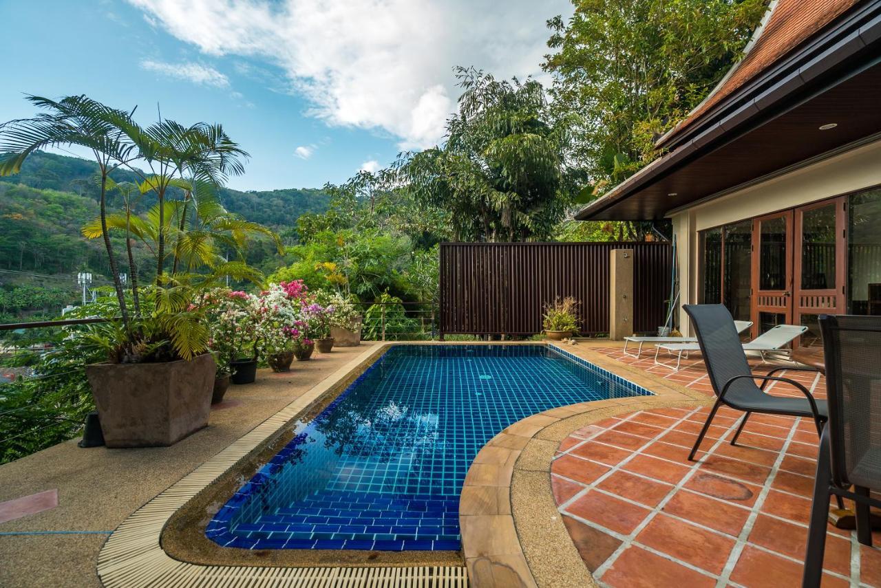 Pool At Nakatani Village By Lofty Villa