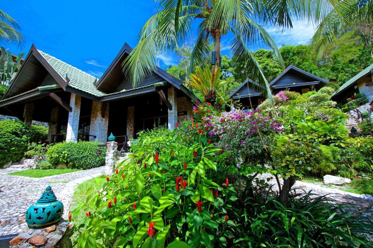 Boomerang Village 3*