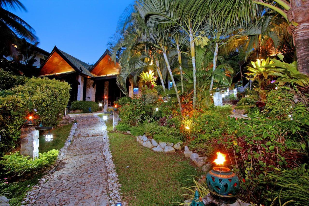 Boomerang Village