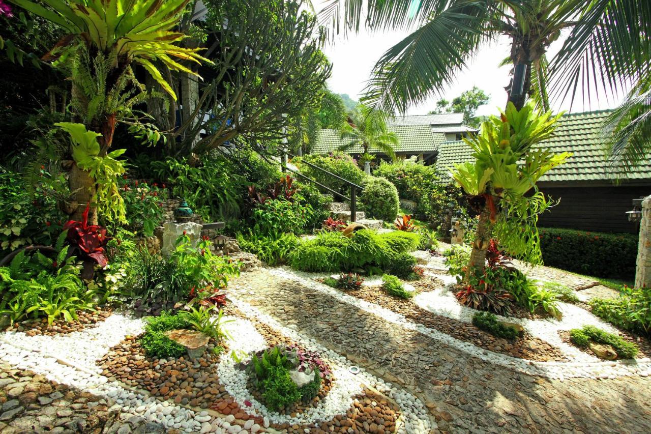 Boomerang Village Resort 3*