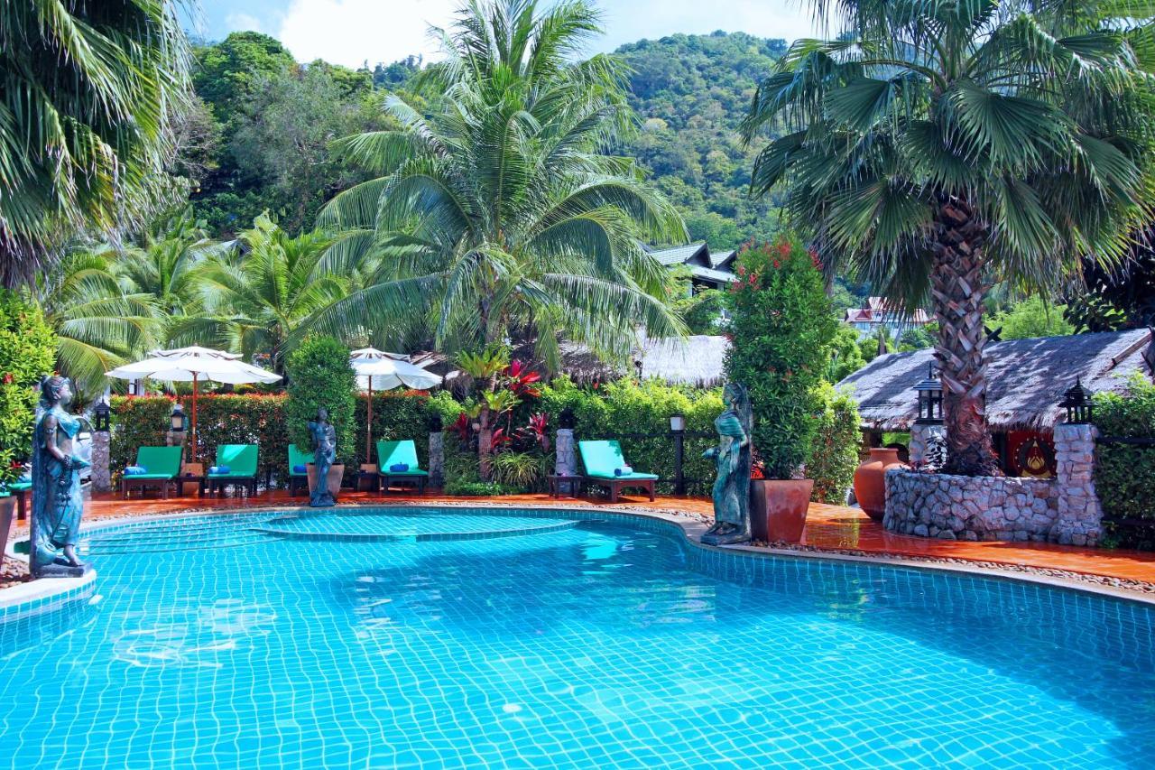 Boomerang Village Resort 3*