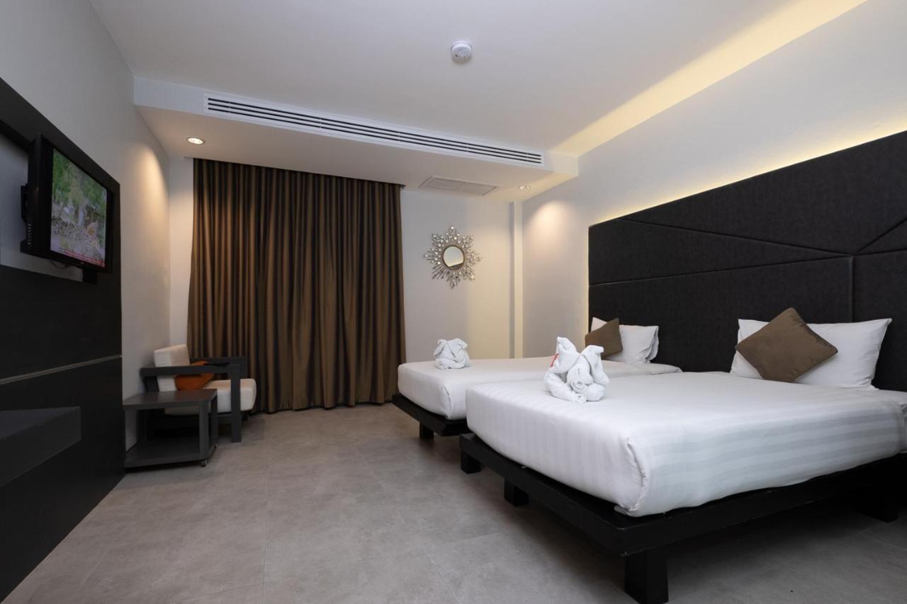 Hotel The Royal Palm Front Patong