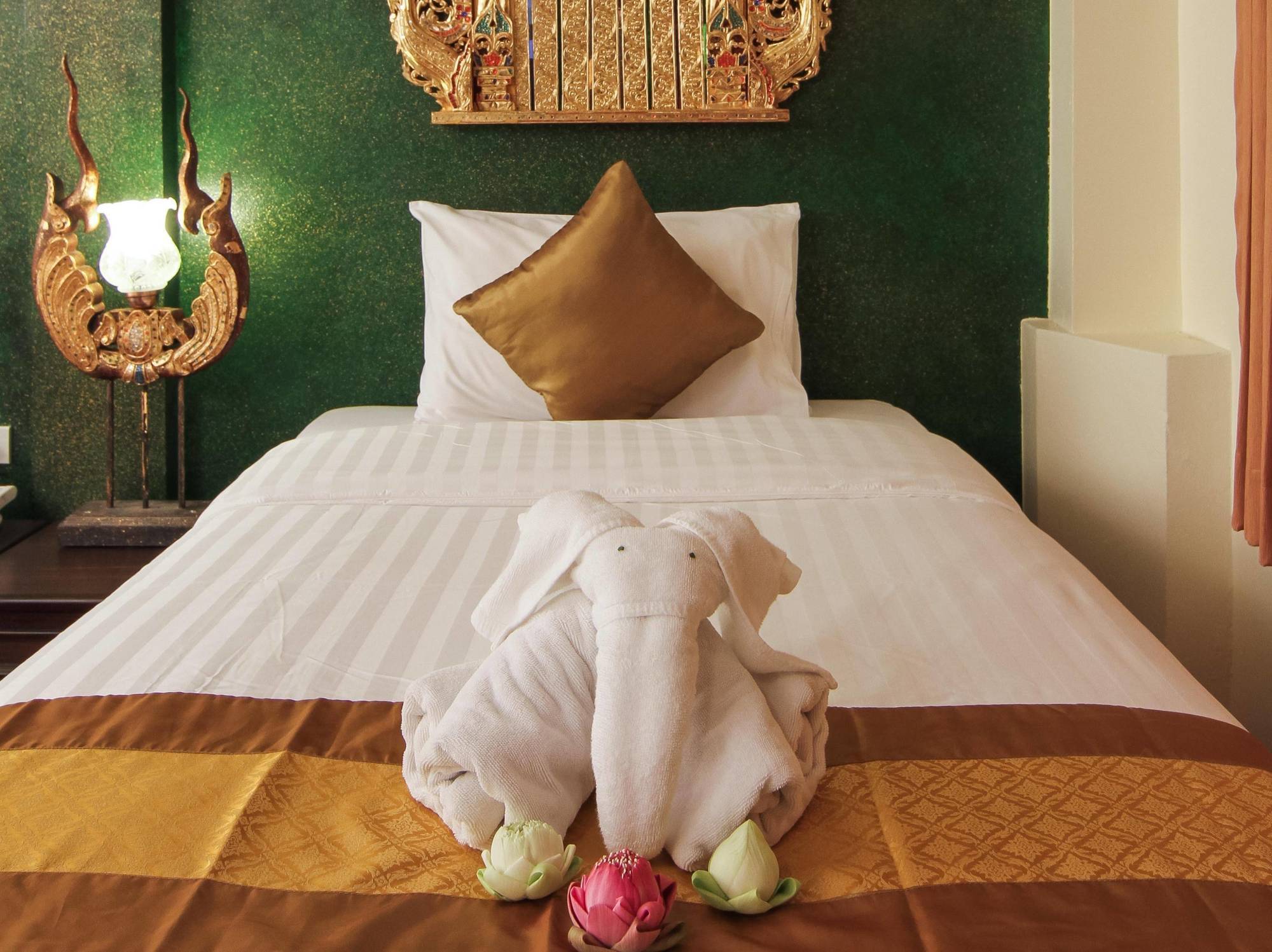 Pl Guest house 2*