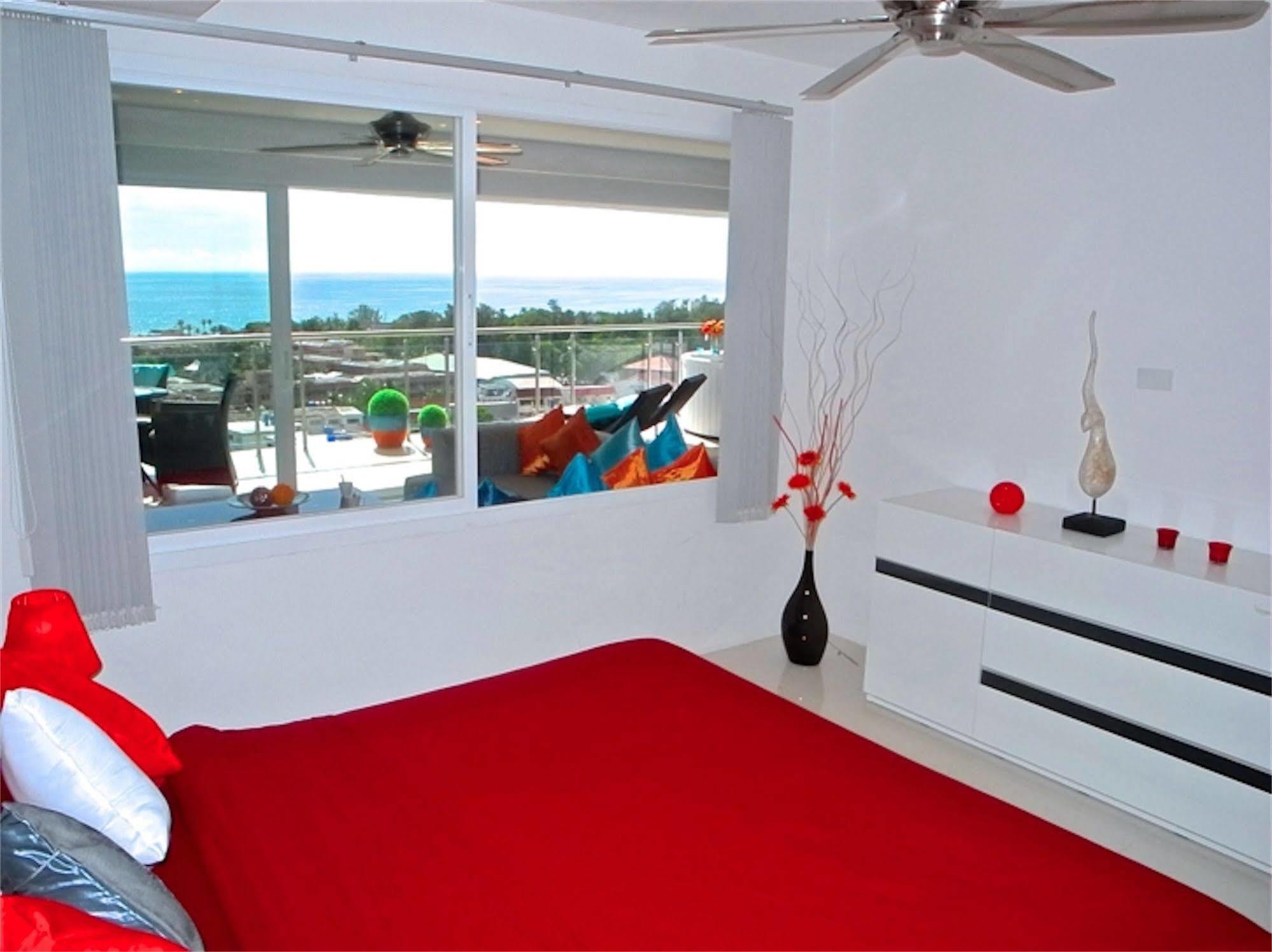 Sunset Plaza By Resava Apartment *