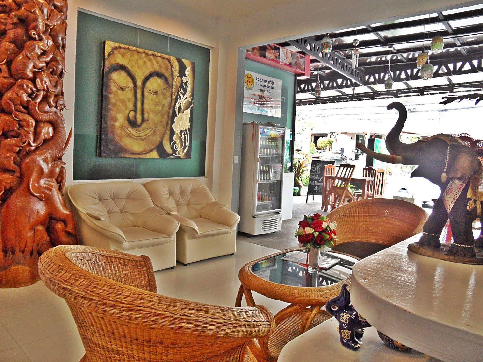 Hotel Hip Yaya Residences