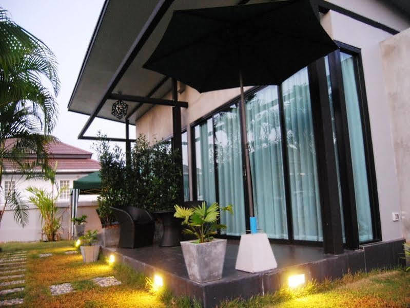 Baan Norkna Bangtao Guest house