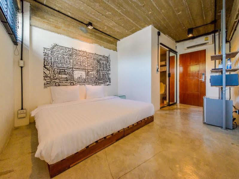 Quip Hotel 3*