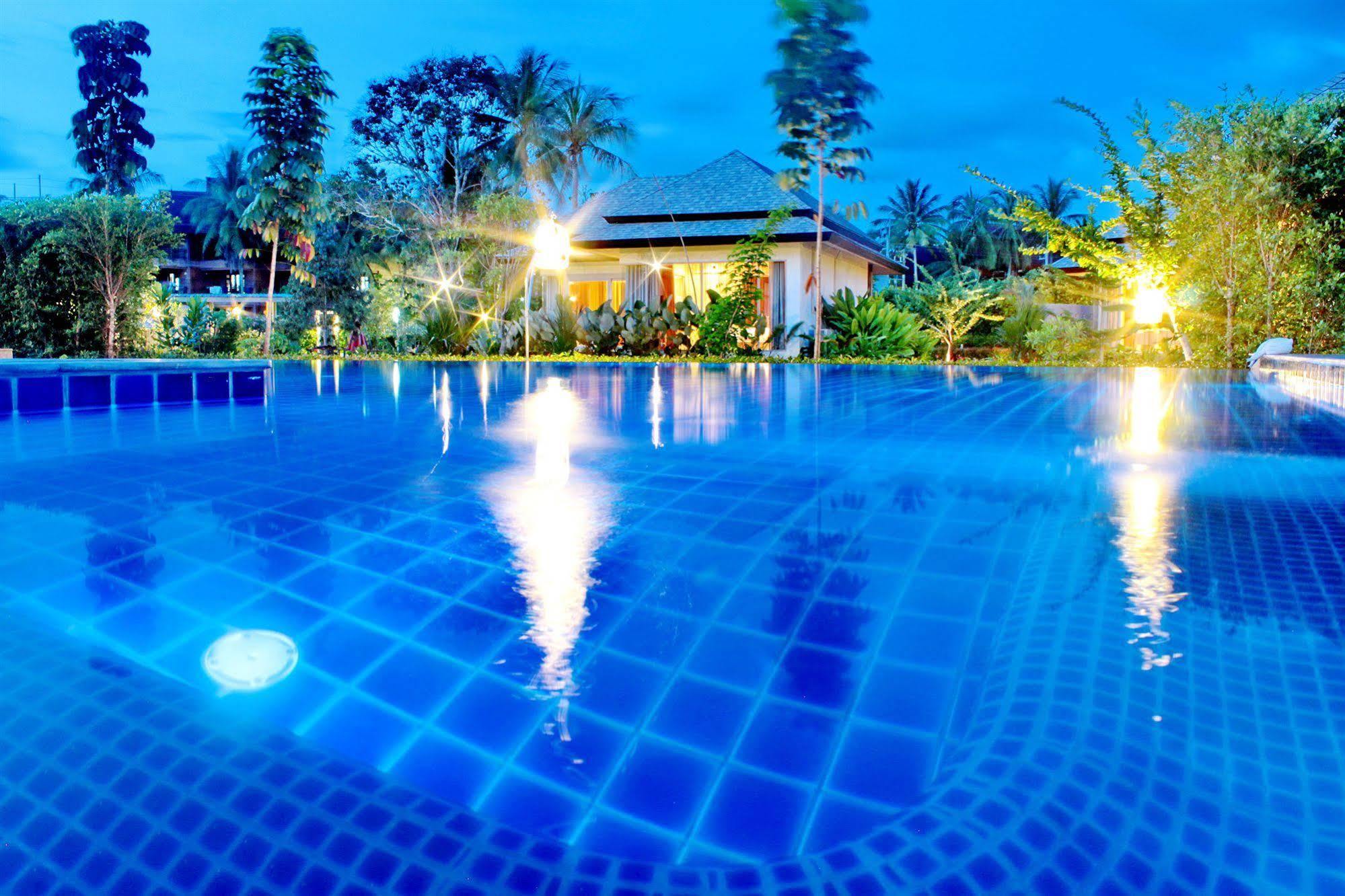 Perennial Resort 3*
