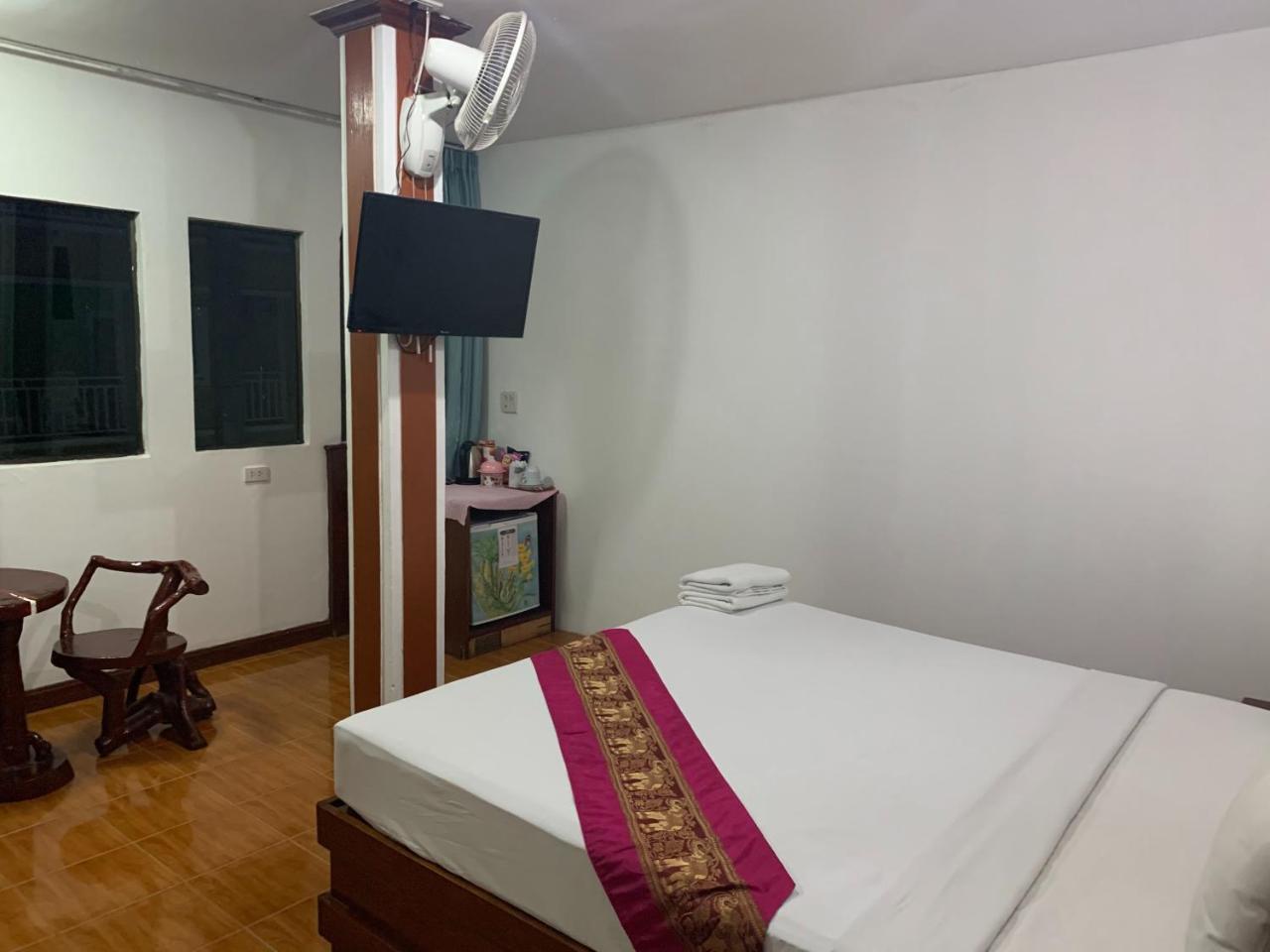 Hotel Centre Point 3*