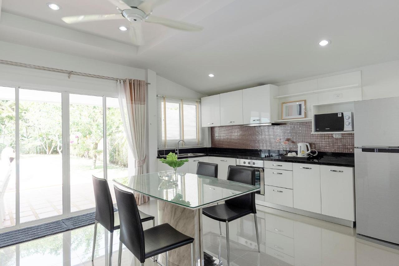 Baan Promphun Pool By Bv Villa Si Sunthon