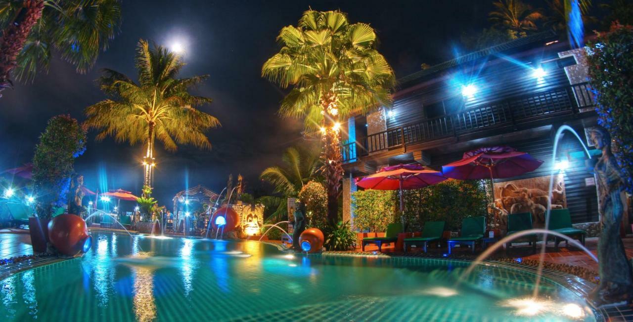 Boomerang Village Resort 3*