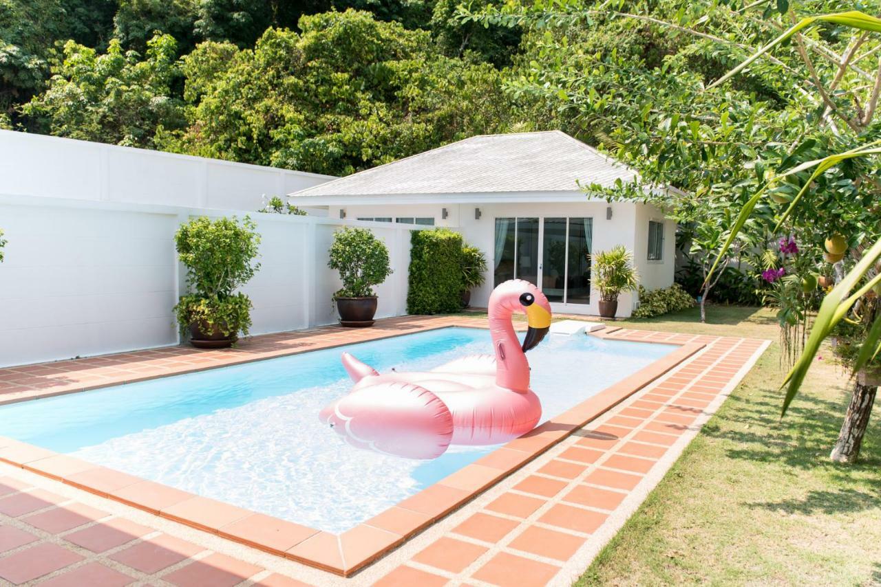 Baan Promphun Pool By Bv Si Sunthon