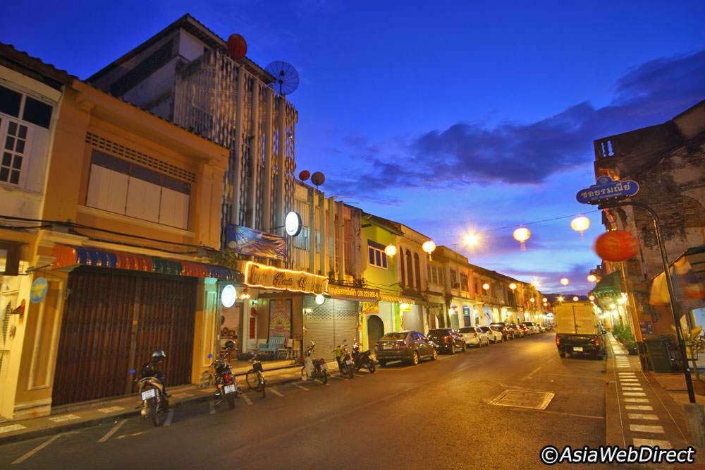 Wechat Hotel 2*