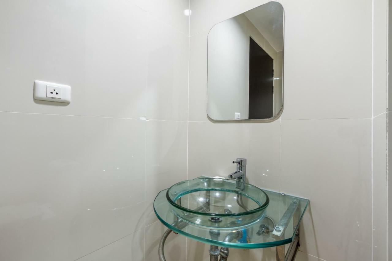 Hilltop Hotel 4* Ratsada
