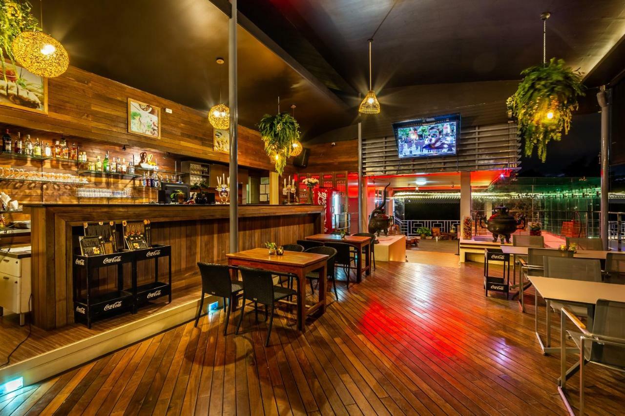 Hilltop Hotel 4* Ratsada