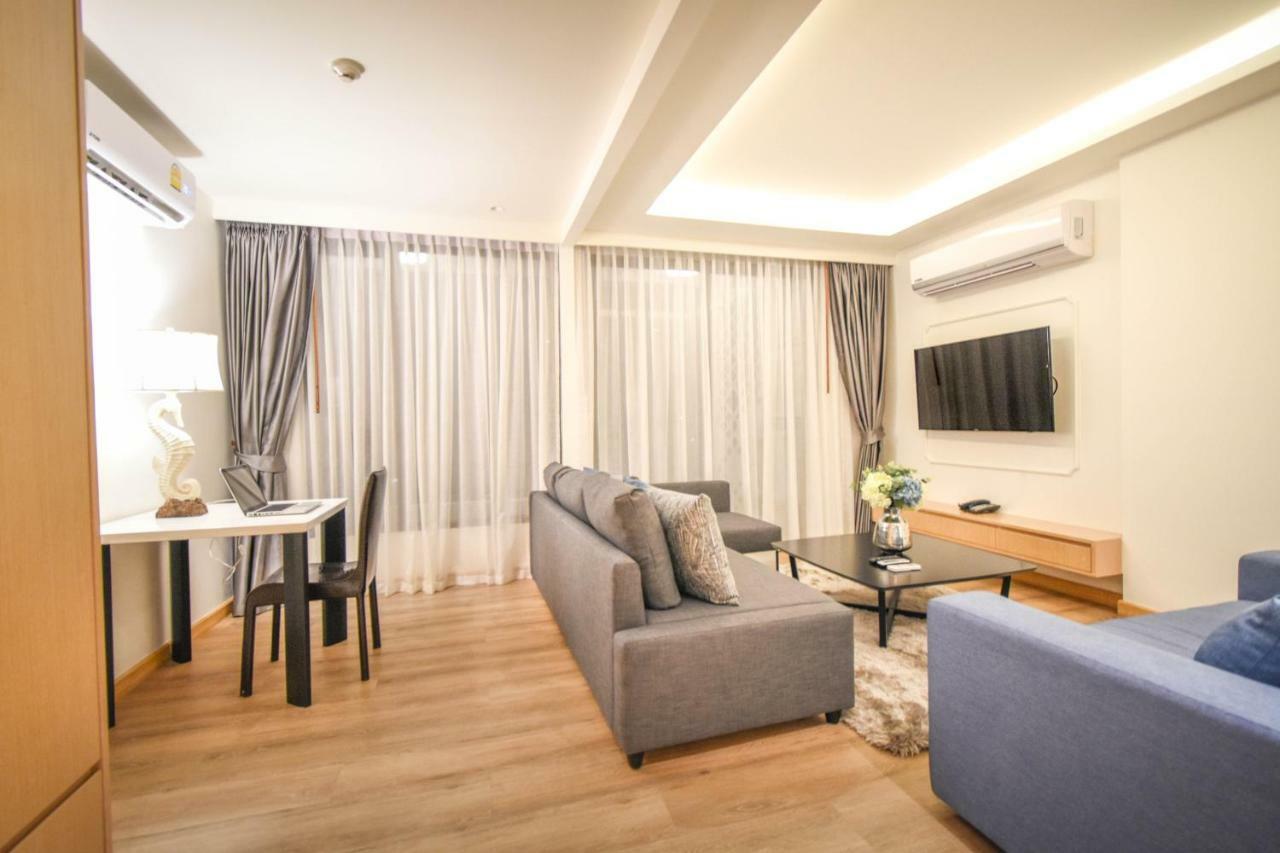 The Aristo Beach Aparthotel Phuket