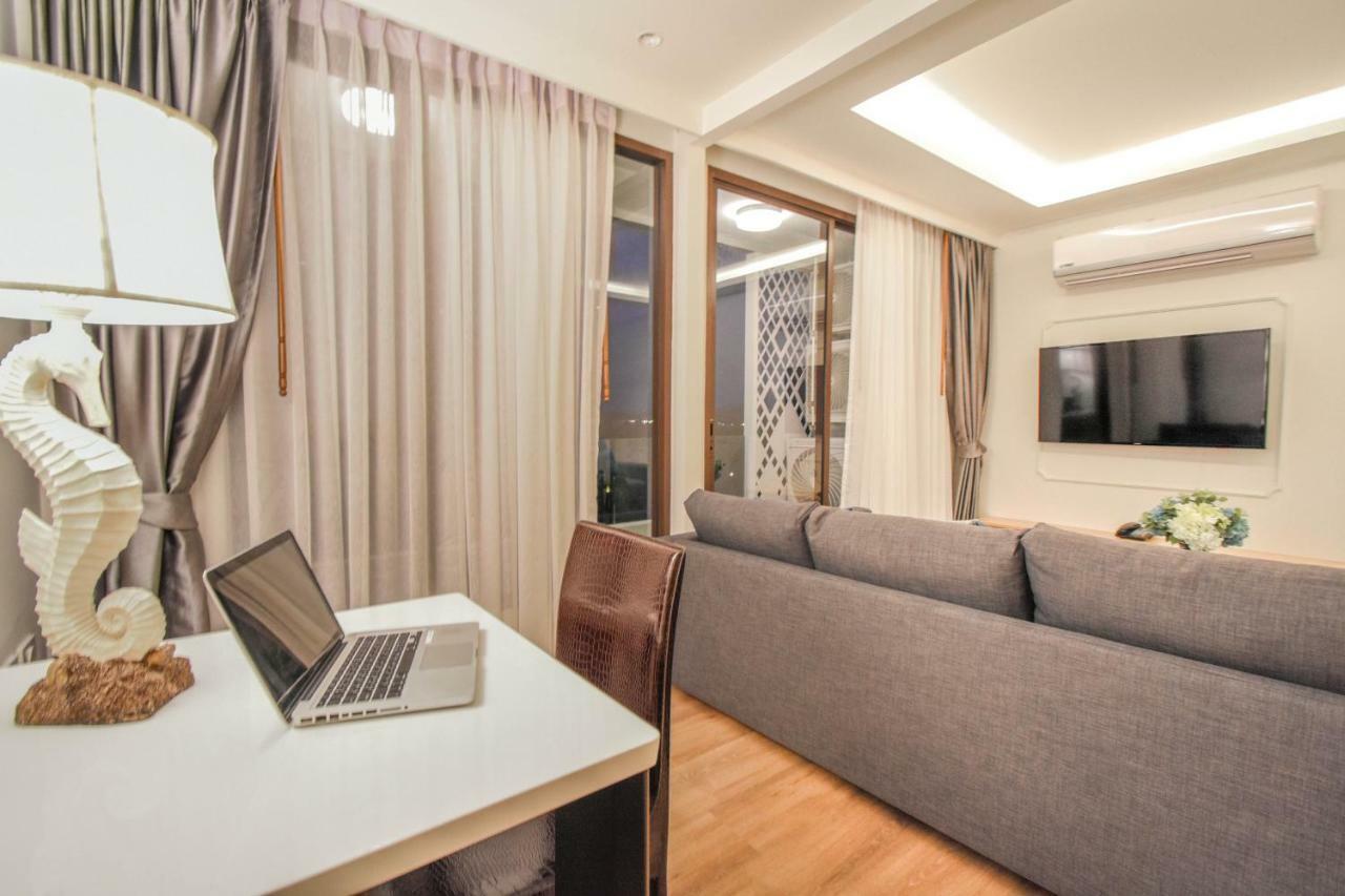The Aristo Beach Phuket