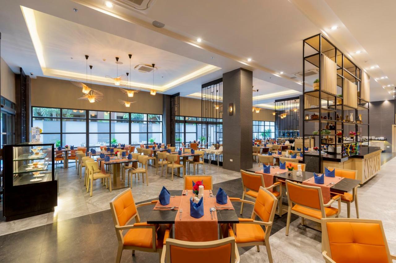 Hotel Woovo Phuket - Sha Extra 4*