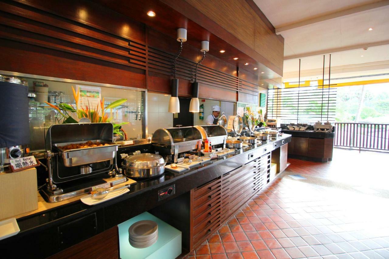 Hotel Seasons Naiharn Phuket Nai Harn
