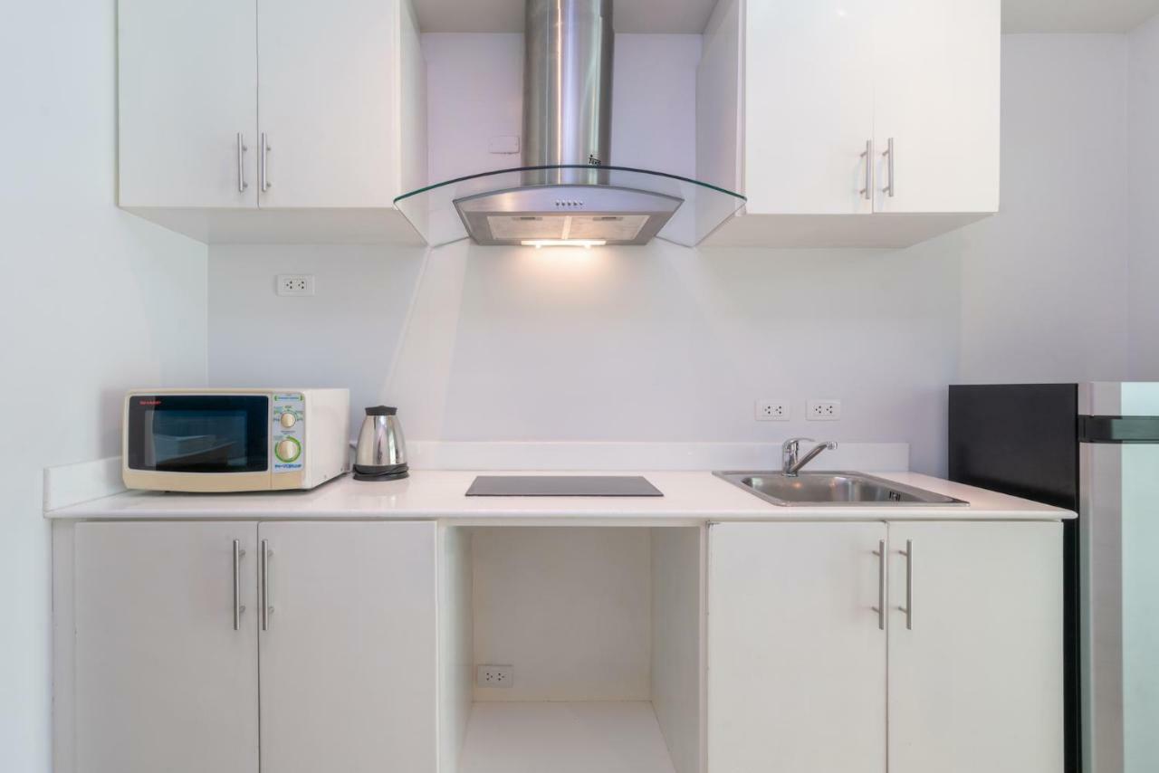 Condor Apartment Nai Harn