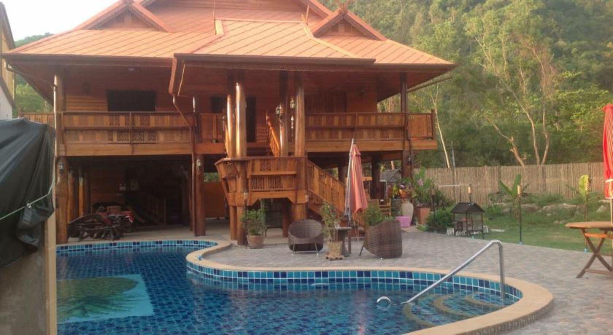 Resort Golden Teak Baan Sapparot