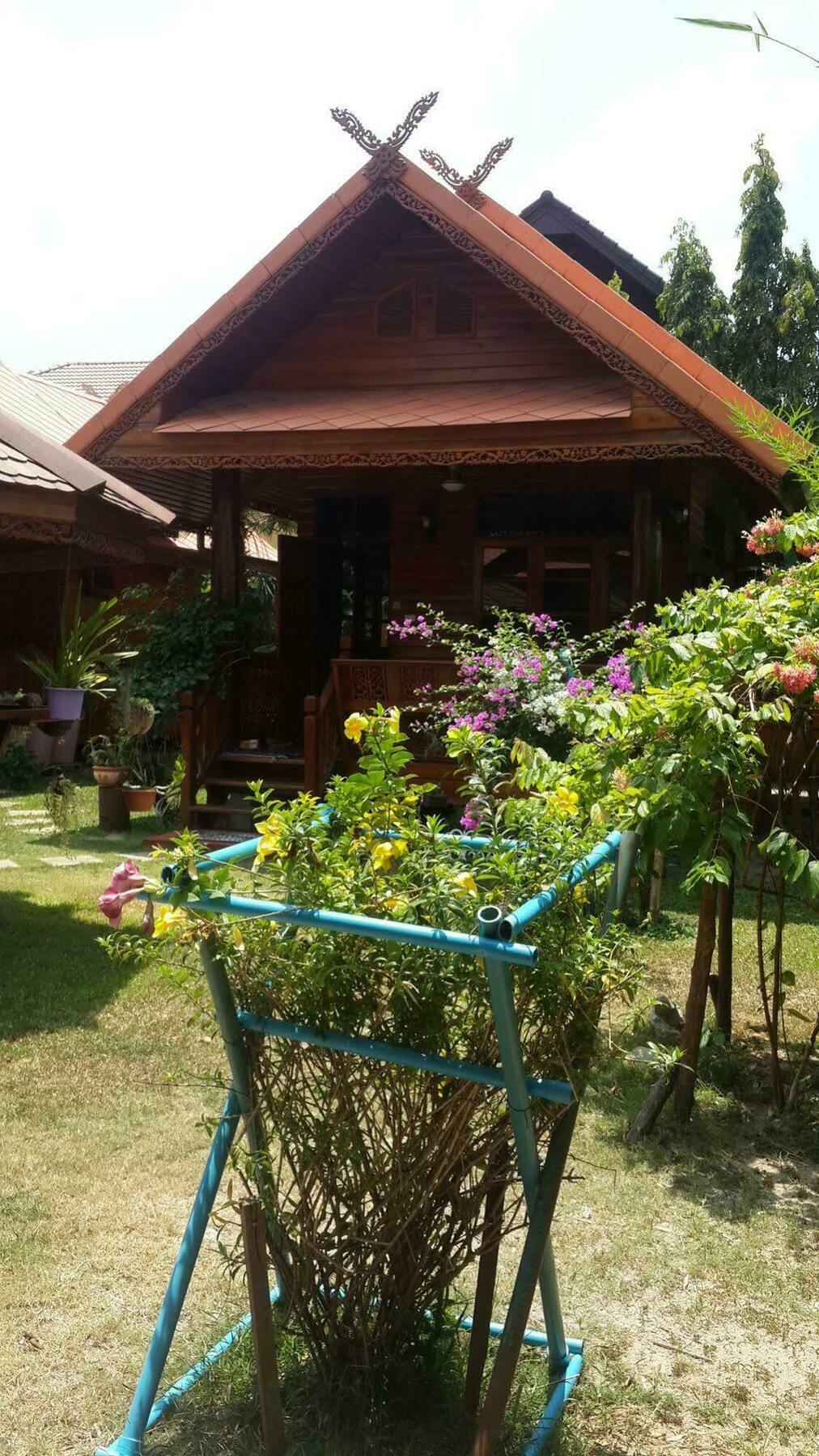 Resort Golden Teak Baan Sapparot 3*