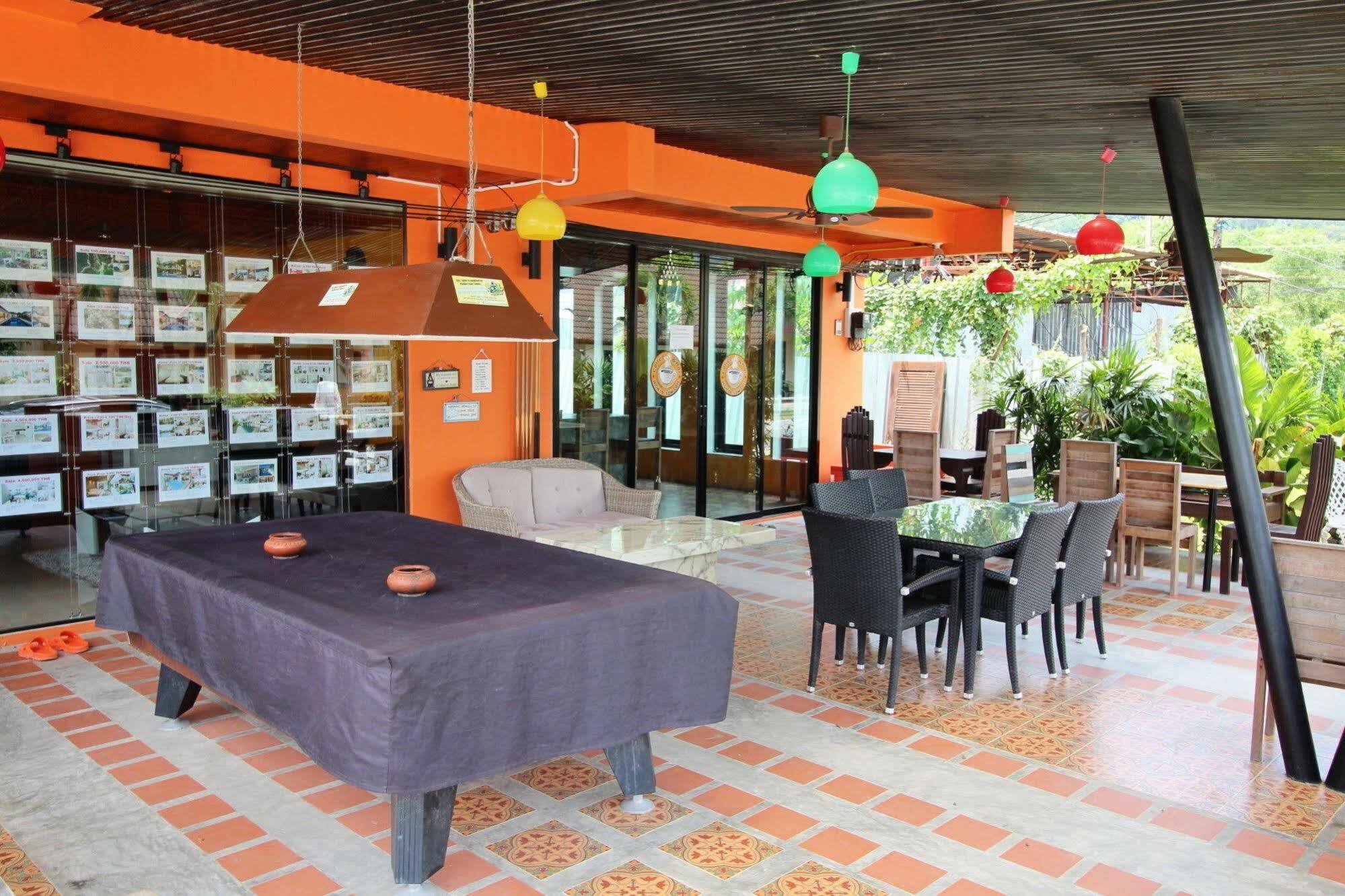 High So Low Cost Aparthotel Hotel Kamala Beach