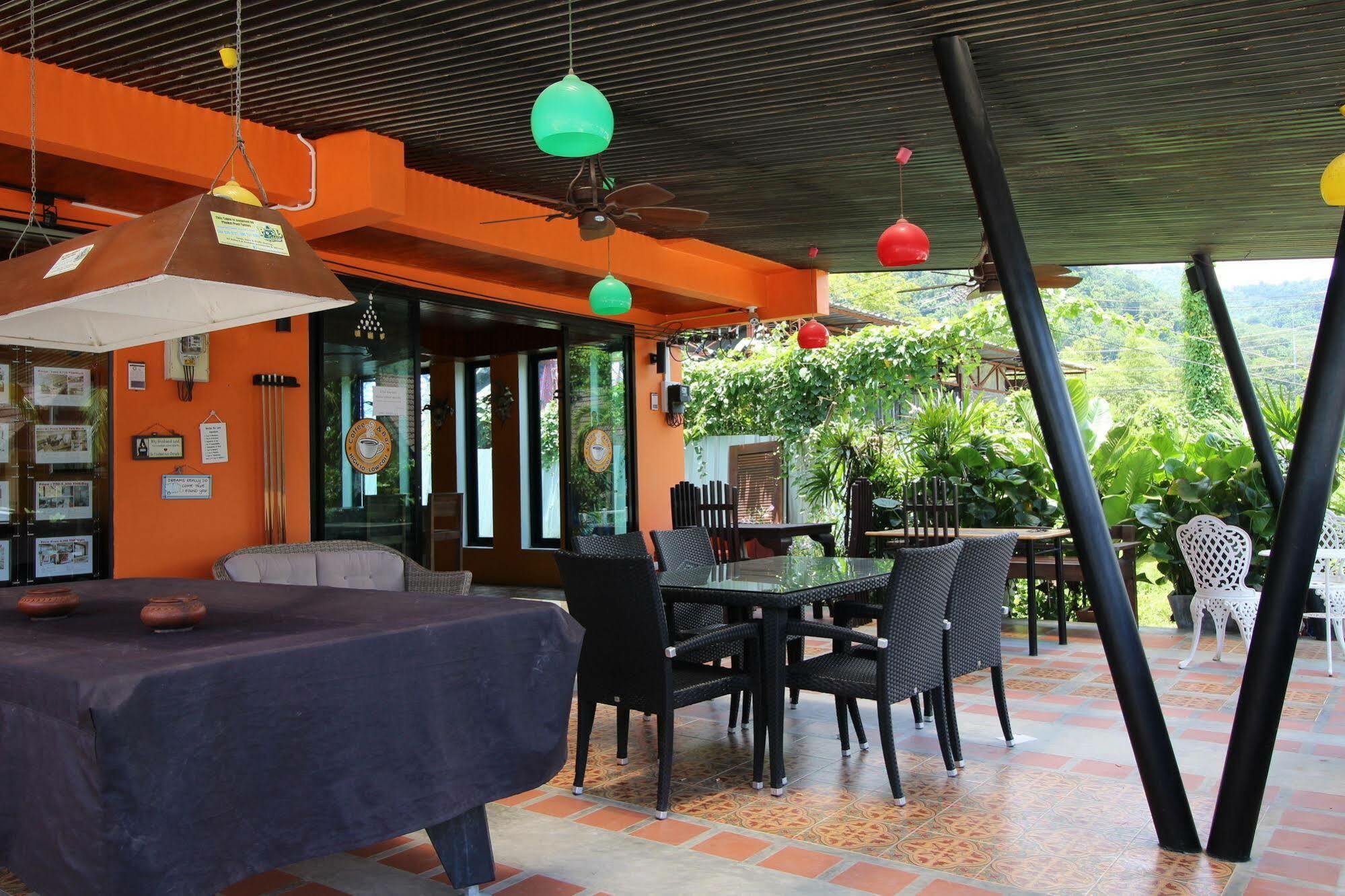 High So Low Cost Aparthotel Hotel