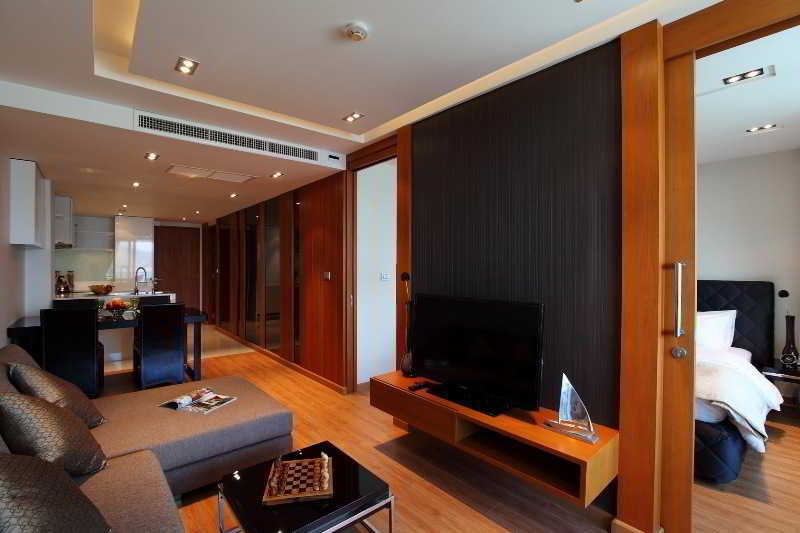 The Privilege 4*