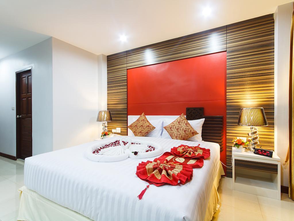 Max Value Hotel Patong