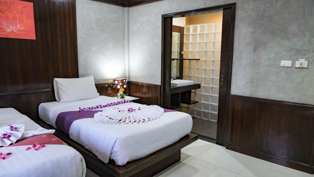 Ebs Phuket Hostel *